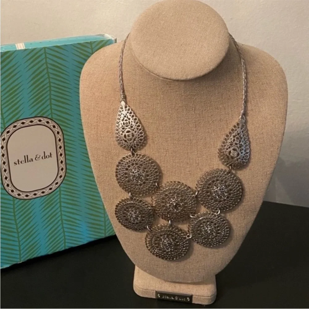 Stella & Dot Necklace Display Stand - Picture 5 of 5